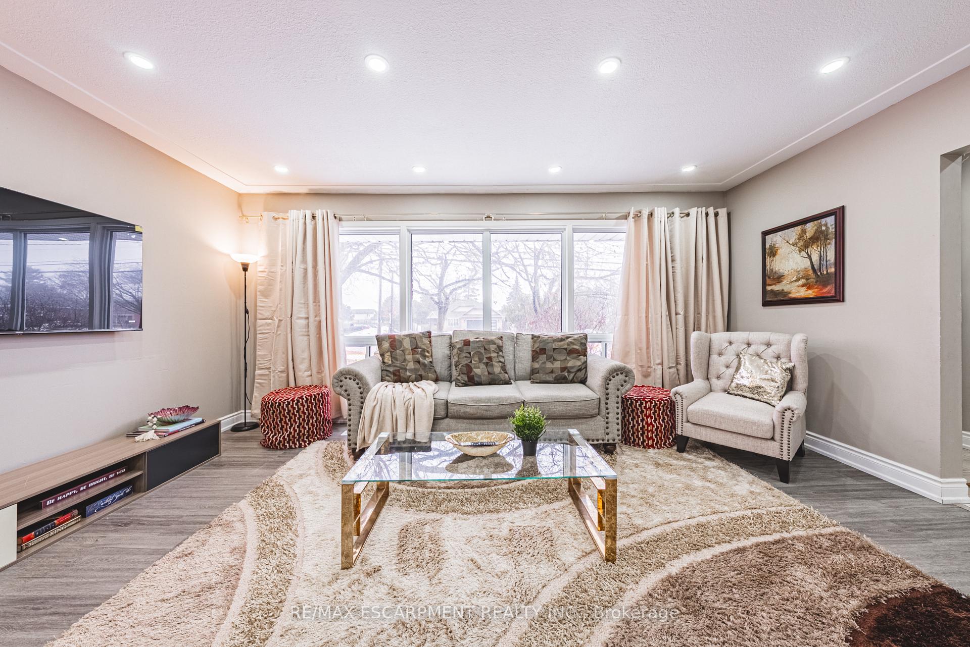 Photo 9 of 406 Appleby Line, Burlington, Shoreacres — HOMEH