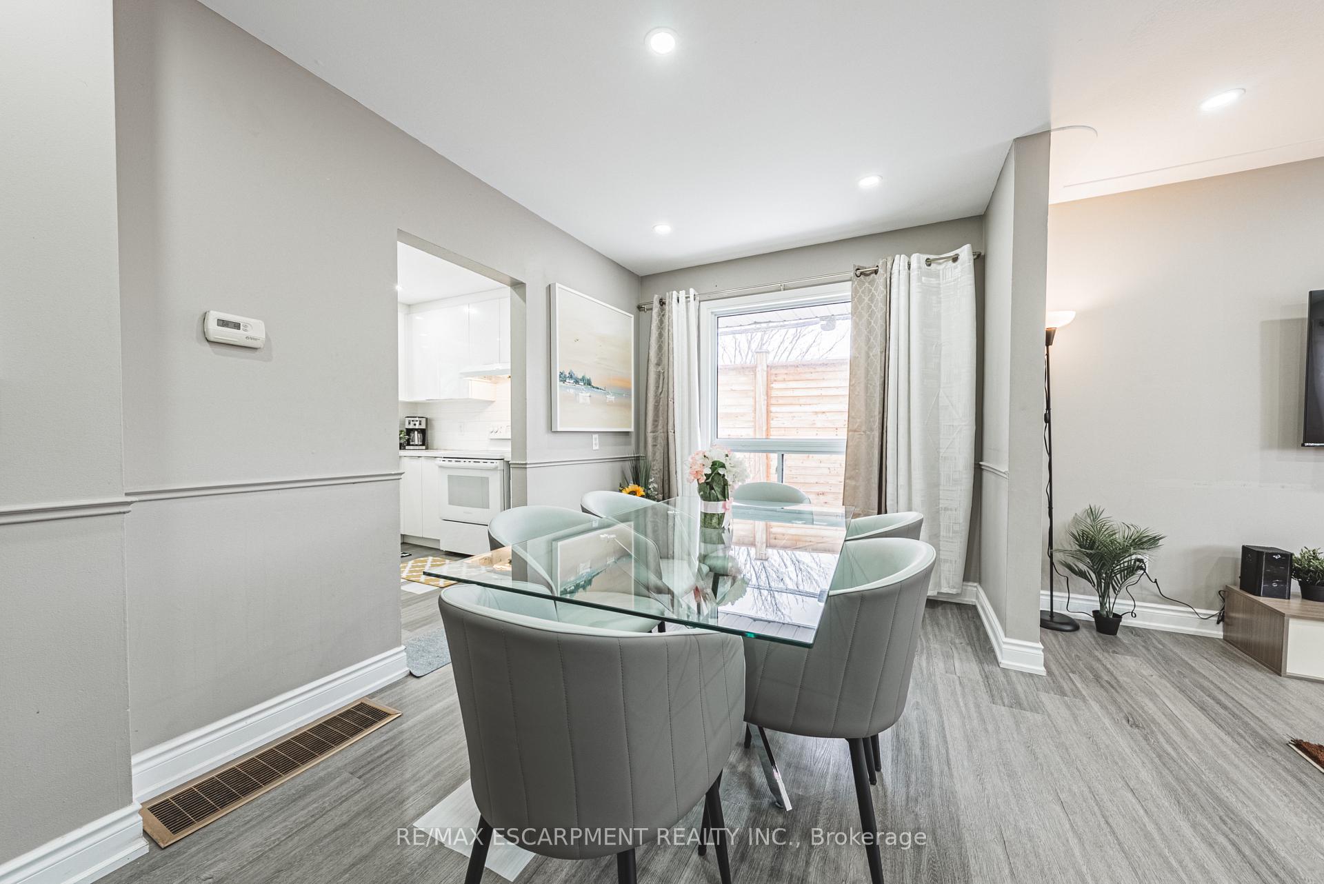 Photo 15 of 406 Appleby Line, Burlington, Shoreacres — HOMEH