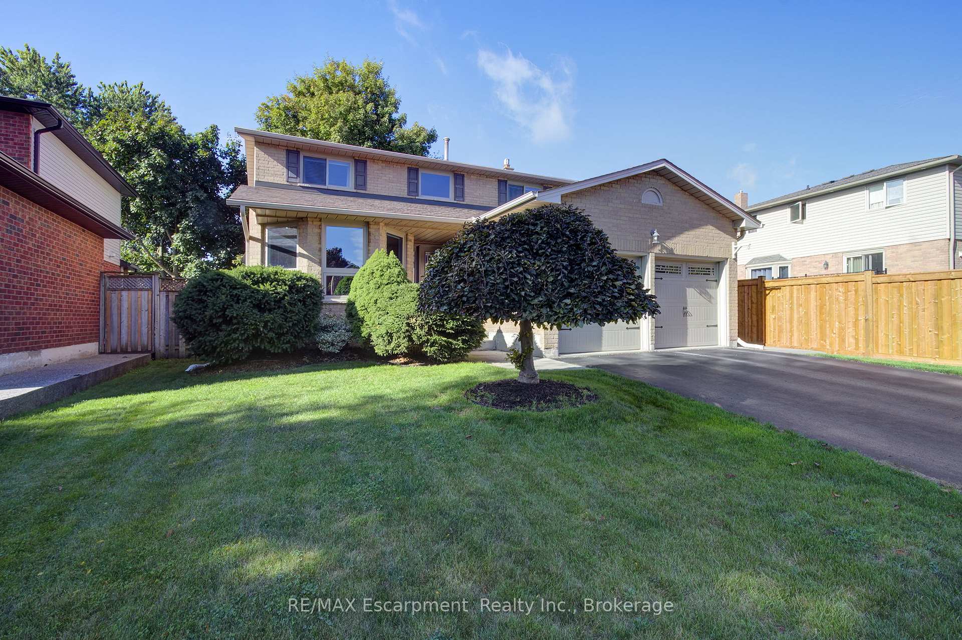 Photo 1 of 3415 Bristol Drive, Burlington, Palmer — HOMEH