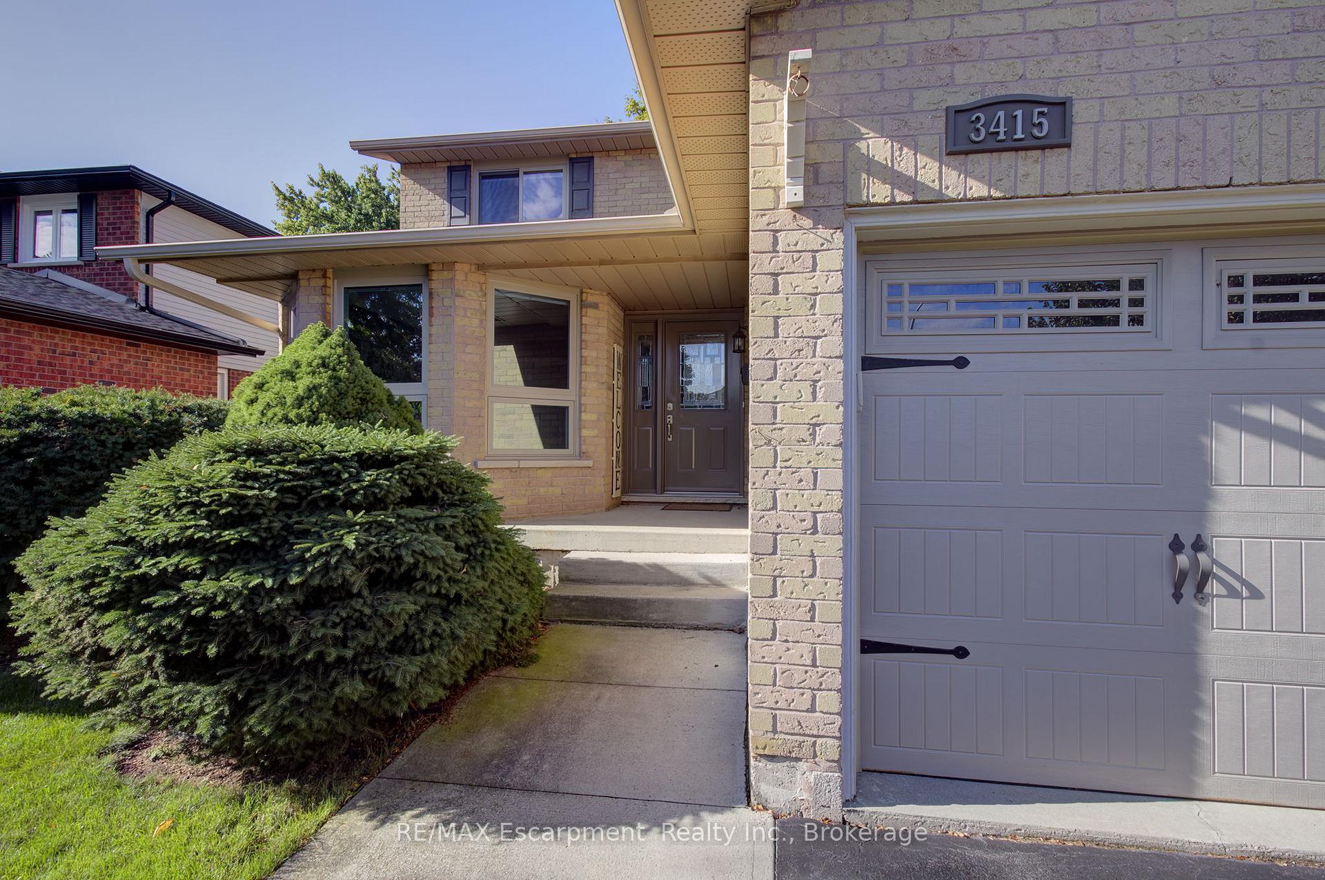 Photo 4 of 3415 Bristol Drive, Burlington, Palmer — HOMEH