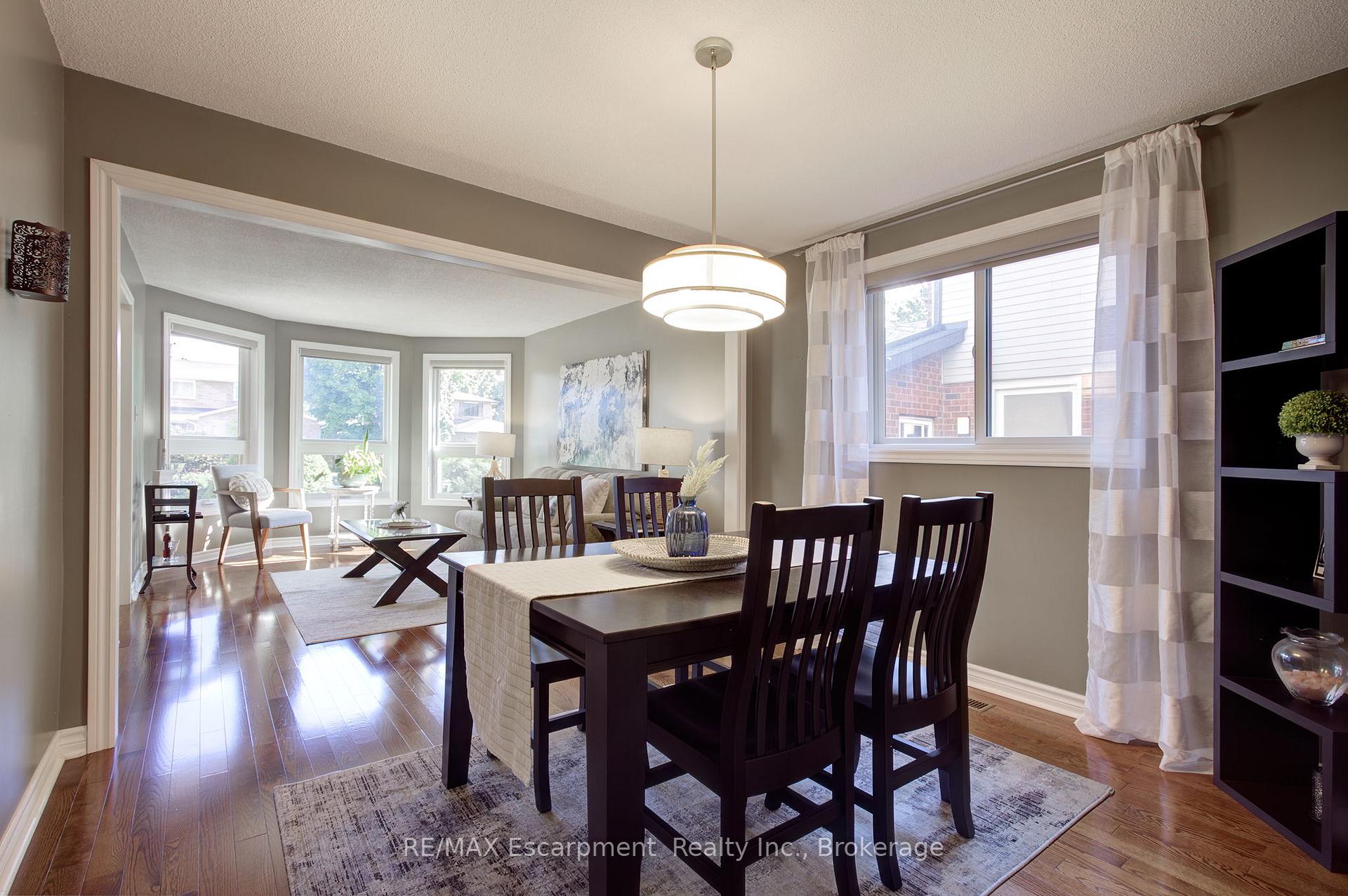 Photo 12 of 3415 Bristol Drive, Burlington, Palmer — HOMEH