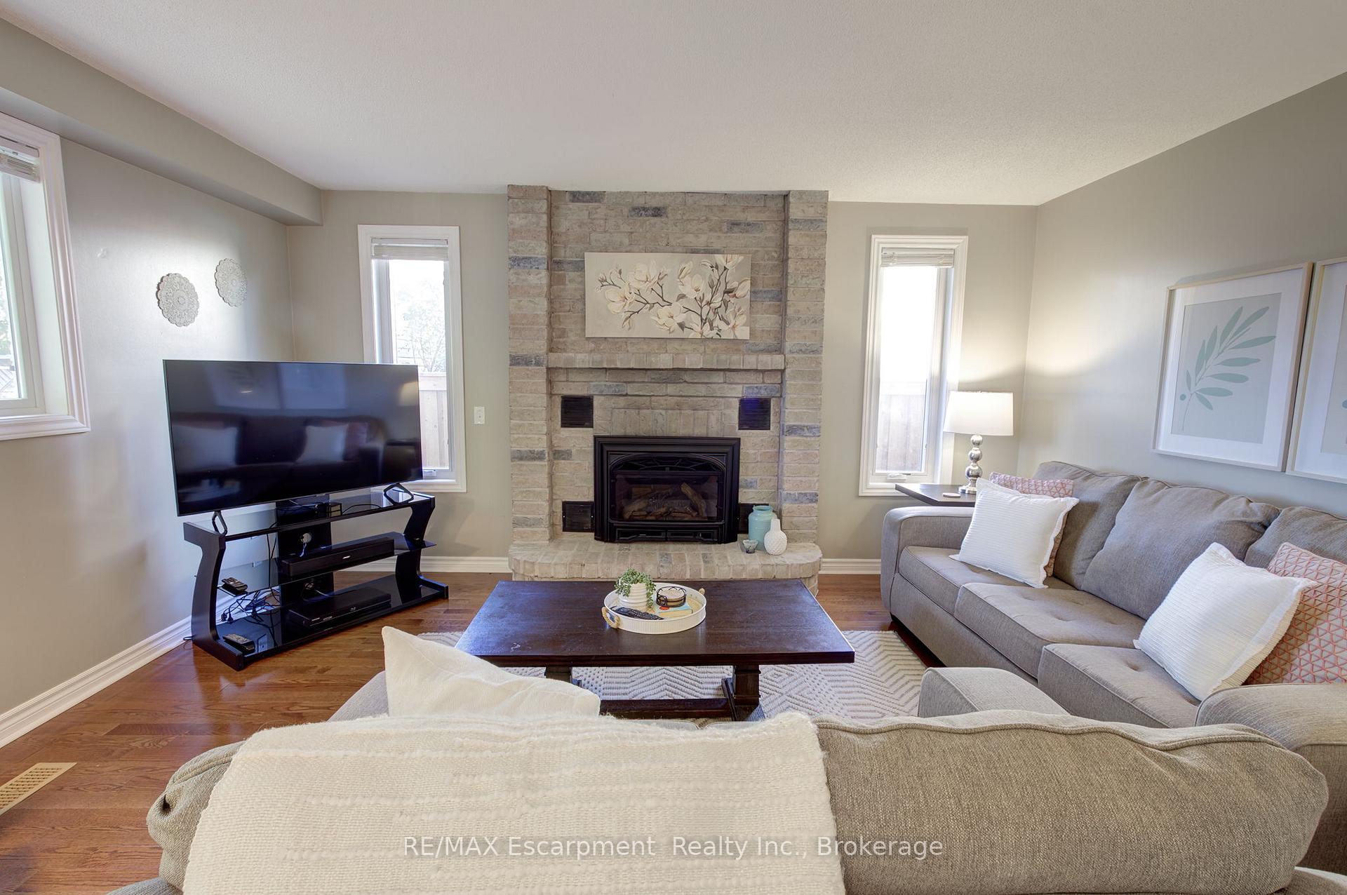 Photo 21 of 3415 Bristol Drive, Burlington, Palmer — HOMEH