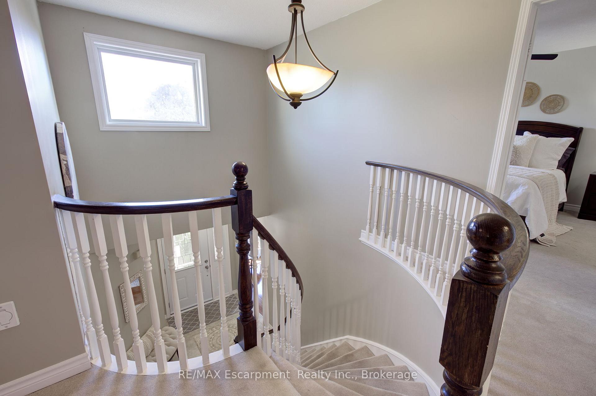 Photo 26 of 3415 Bristol Drive, Burlington, Palmer — HOMEH