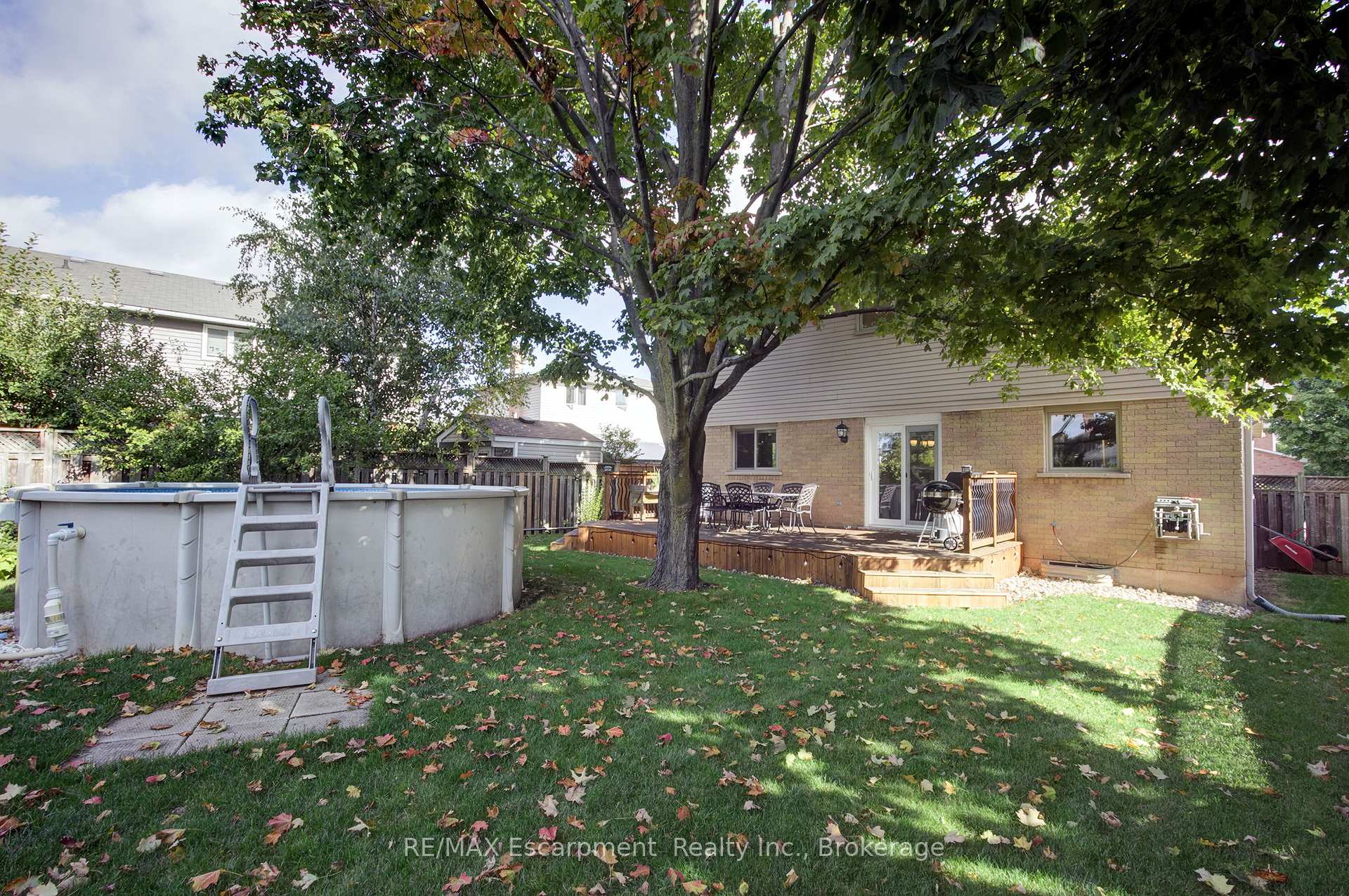 Photo 44 of 3415 Bristol Drive, Burlington, Palmer — HOMEH