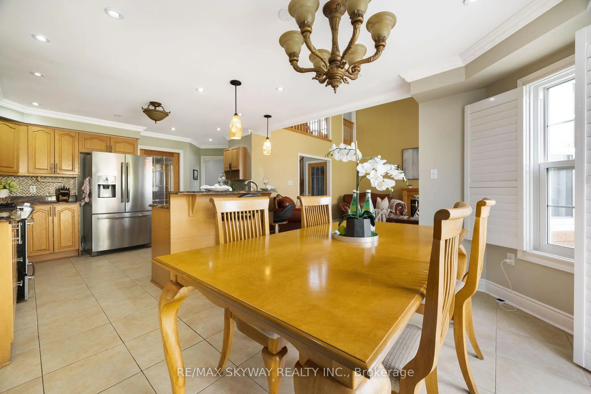 Photo 192 of 57 Banington Crescent, Brampton, Snelgrove — HOMEH