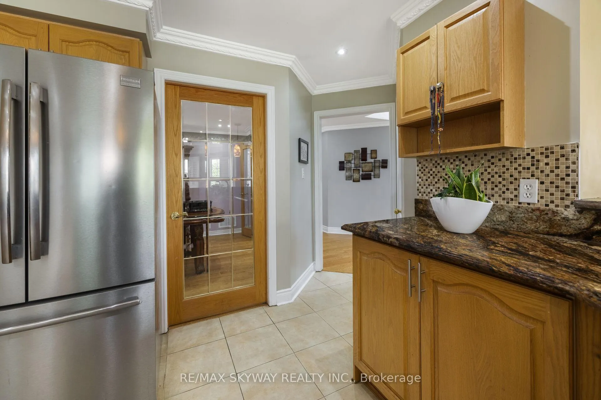 Photo 260 of 57 Banington Crescent, Brampton, Snelgrove — HOMEH