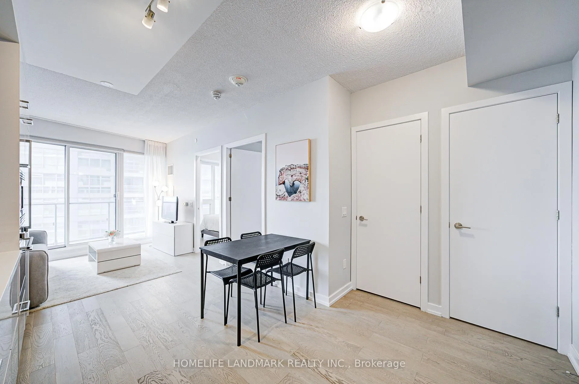 Photo 17 of Unit 2304, 2221 Yonge Street, Toronto, Mount Pleasant West — HOMEH