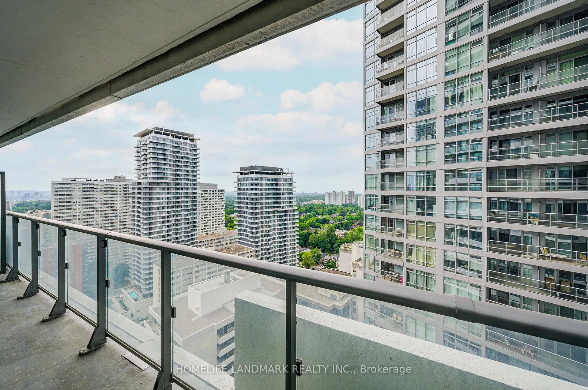Photo 30 of Unit 2304, 2221 Yonge Street, Toronto, Mount Pleasant West — HOMEH