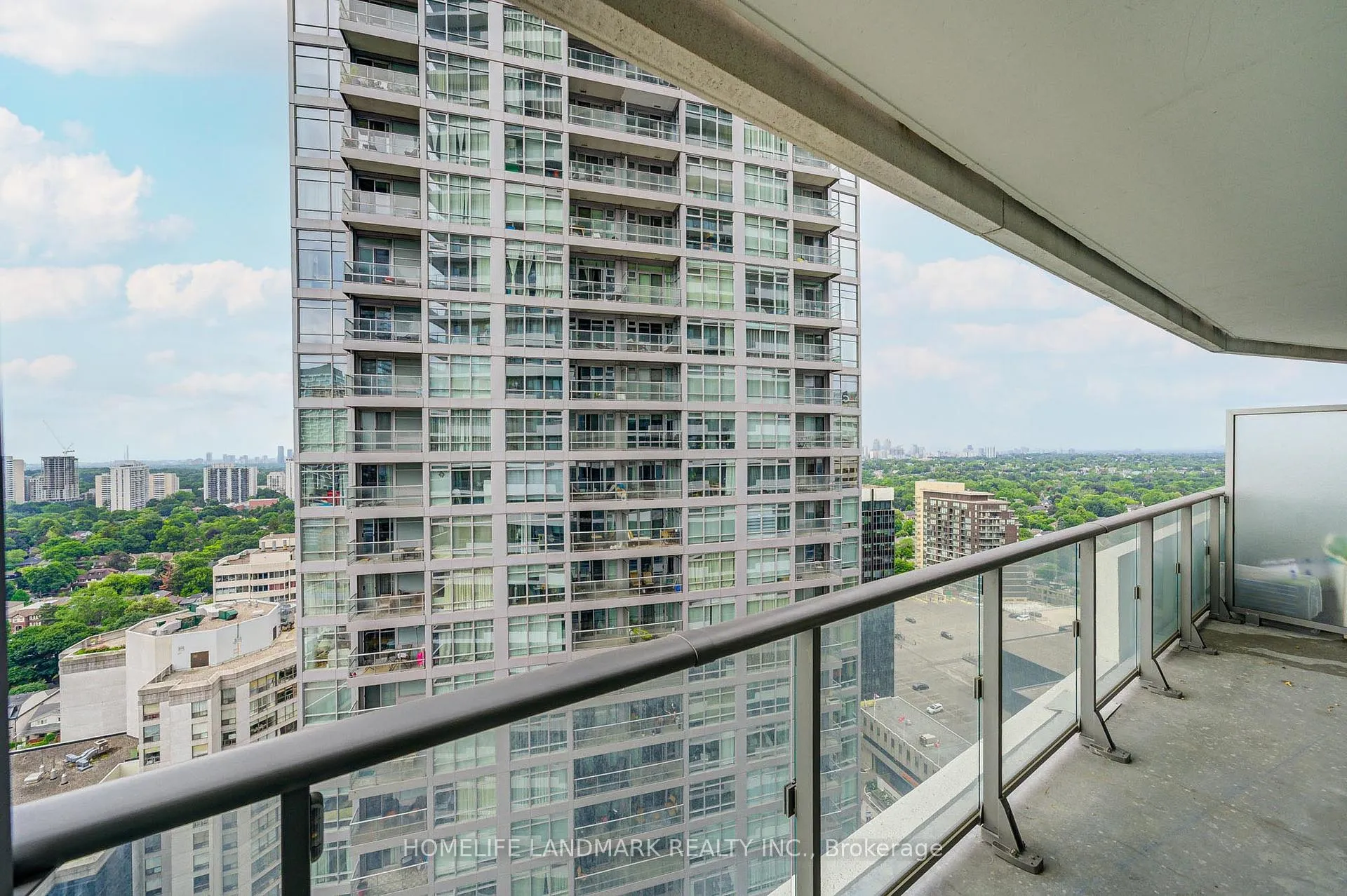 Photo 32 of Unit 2304, 2221 Yonge Street, Toronto, Mount Pleasant West — HOMEH