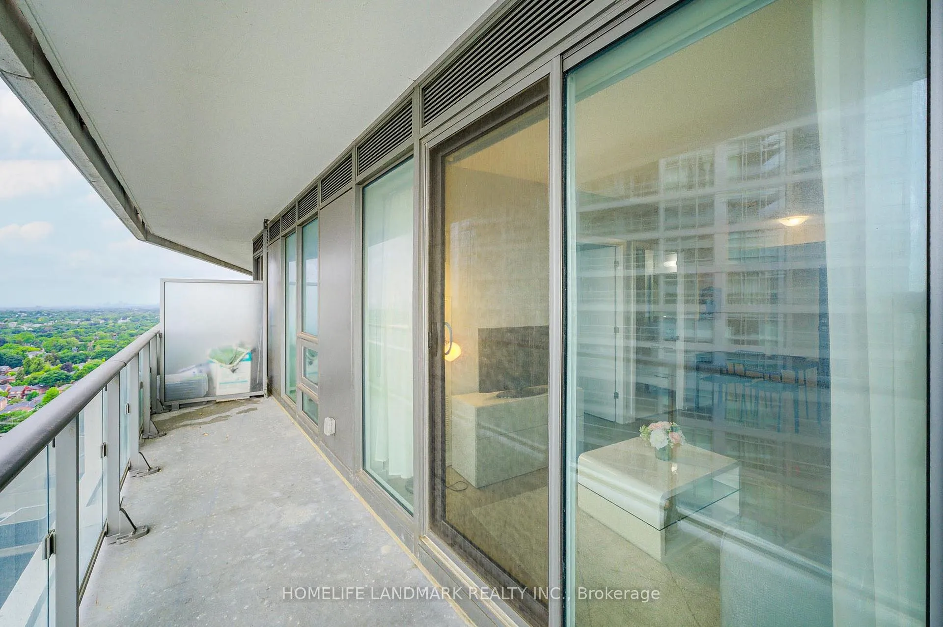 Photo 33 of Unit 2304, 2221 Yonge Street, Toronto, Mount Pleasant West — HOMEH