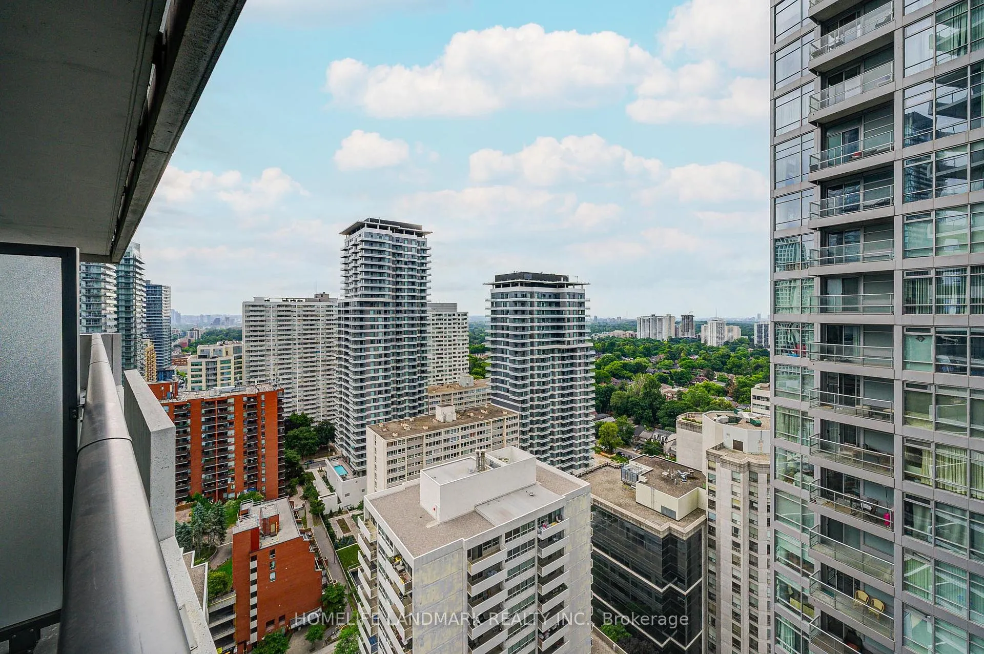 Photo 34 of Unit 2304, 2221 Yonge Street, Toronto, Mount Pleasant West — HOMEH
