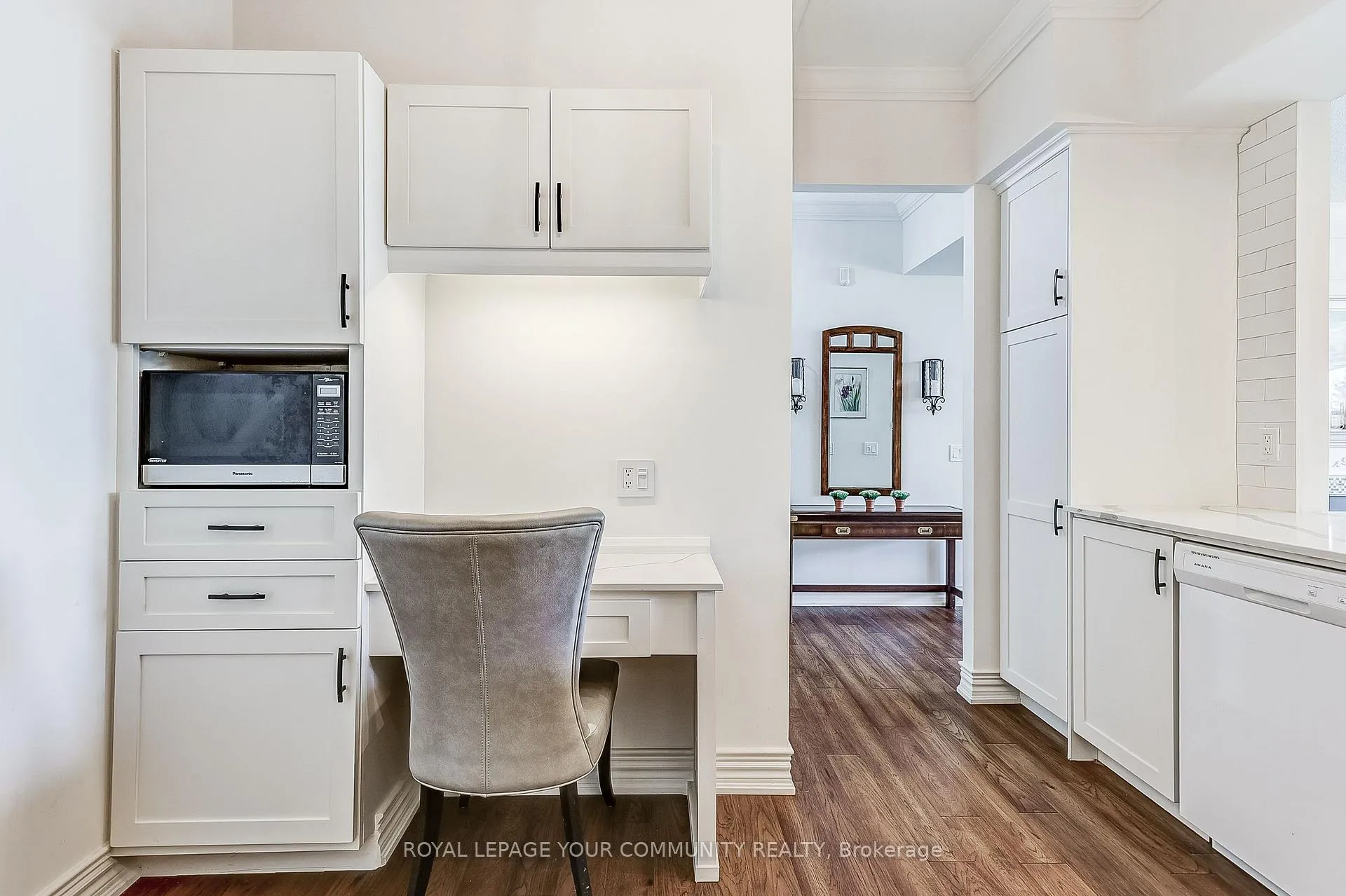 Photo 8 of Unit 402, 55 The Boardwalk Way S, Markham, Greensborough — HOMEH
