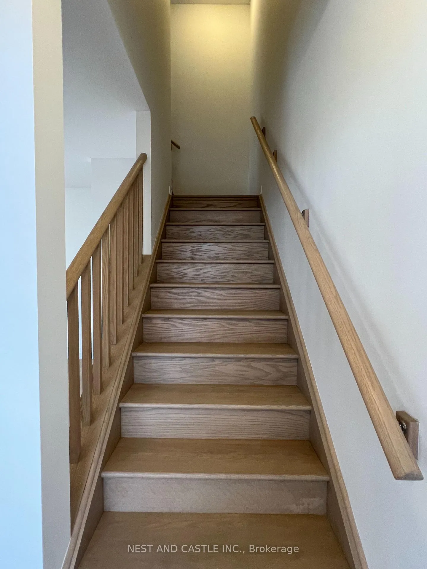 Photo 7 of 281 Westbridge Avenue, Welland, Dain City — HOMEH