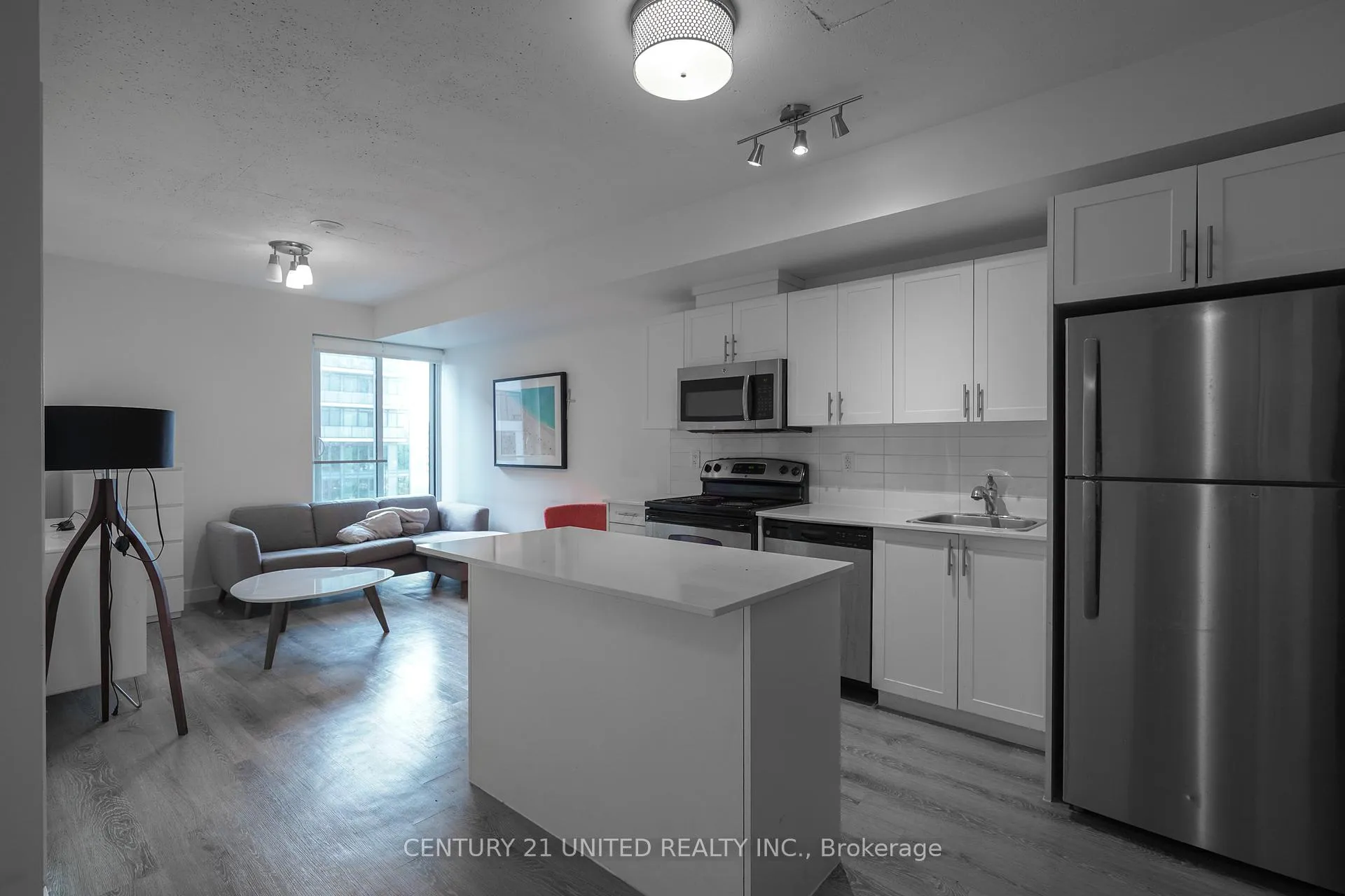 Photo 8 of Unit 1002, 100 Bond Street E, Oshawa, Central — HOMEH