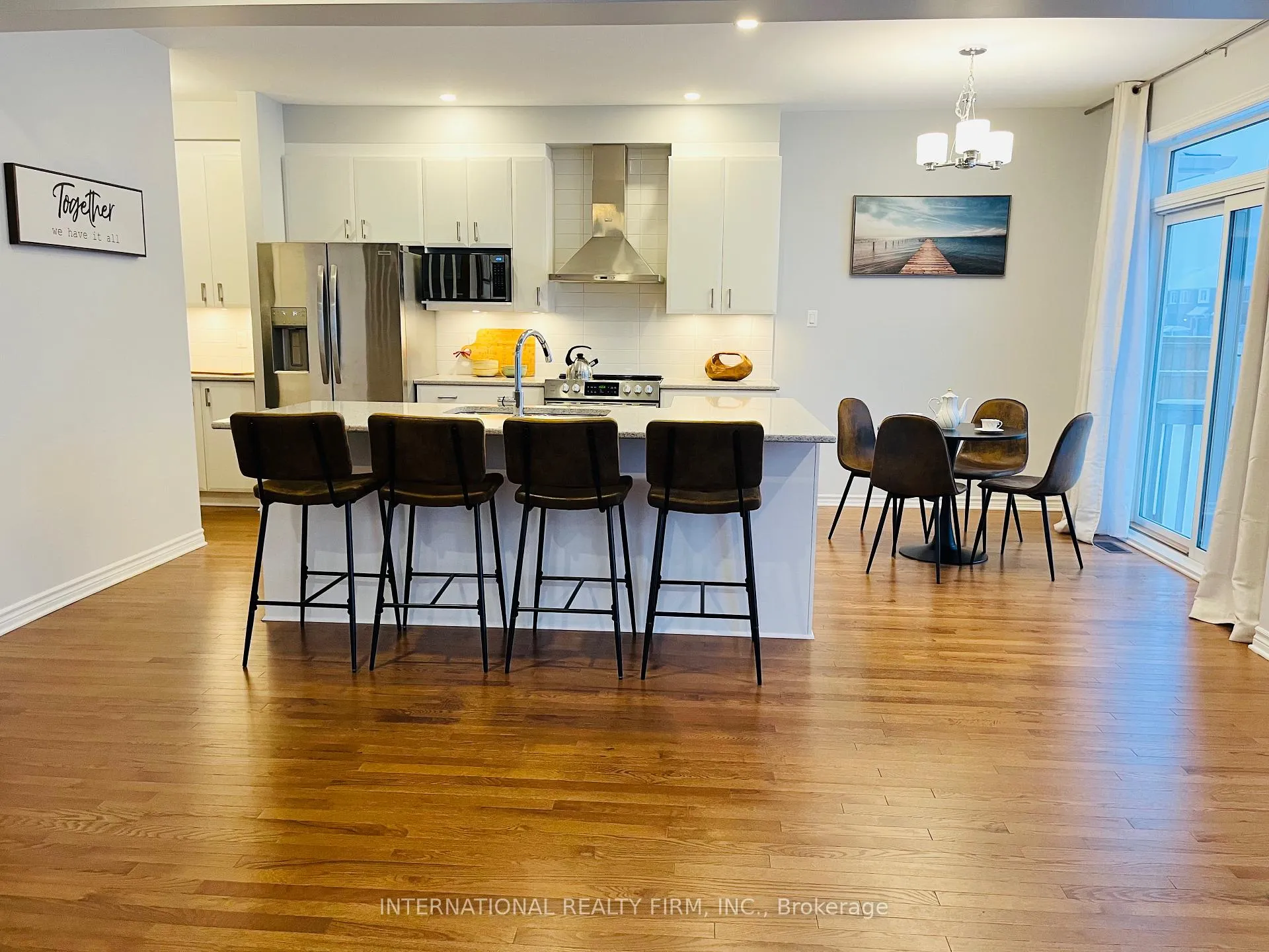 Photo 11 of 696 Moonflower Crescent, Ottawa, Blossom Park/Kemp Park/Findlay Creek — HOMEH