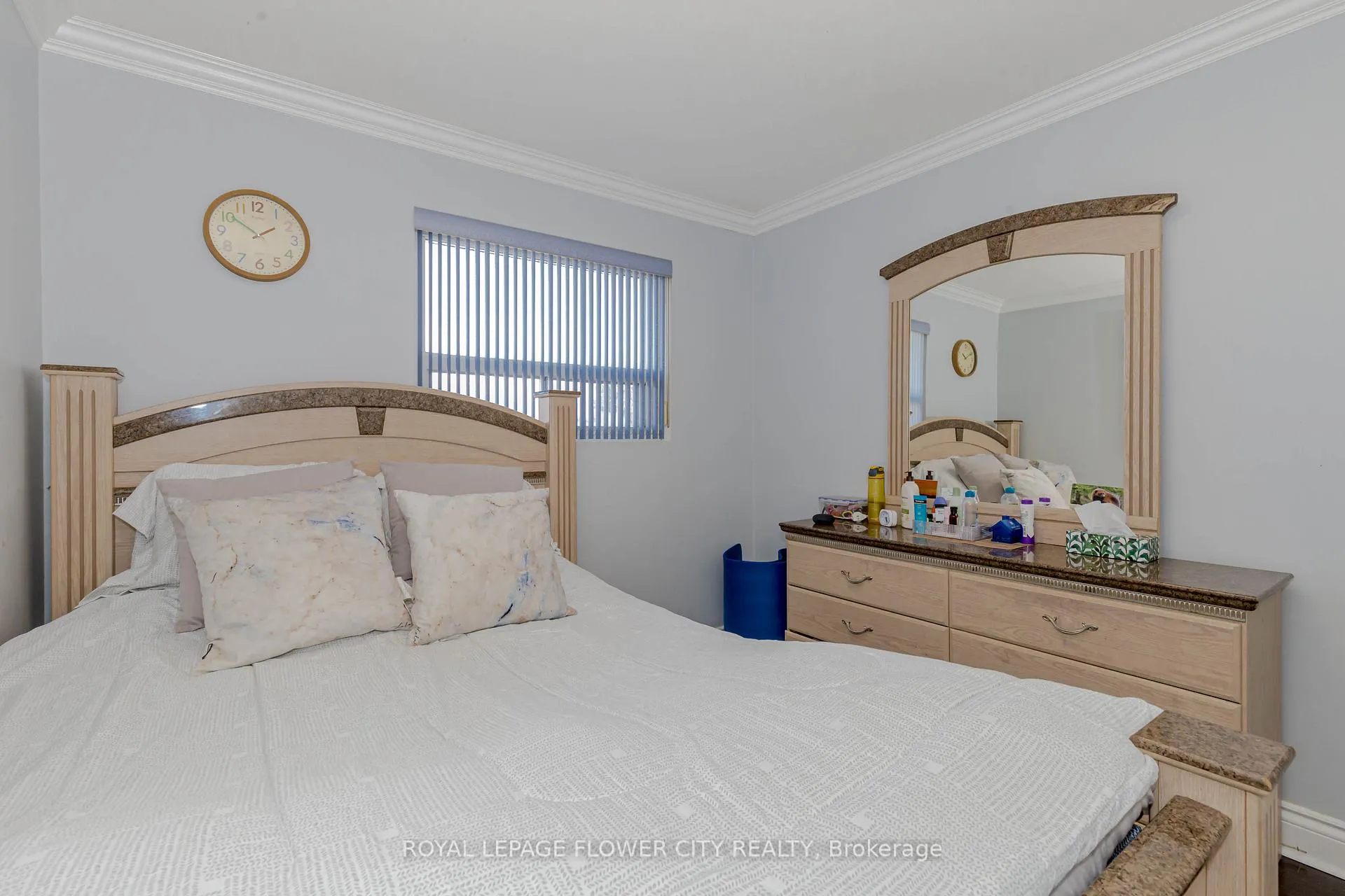 Photo 25 of 2 Alexandria Crescent, Brampton, Avondale — HOMEH