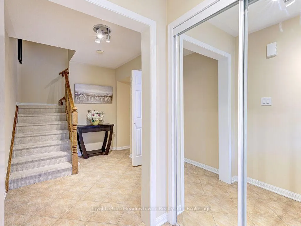 Photo 7 of 220 Magurn Gate, Milton, Harrison — HOMEH