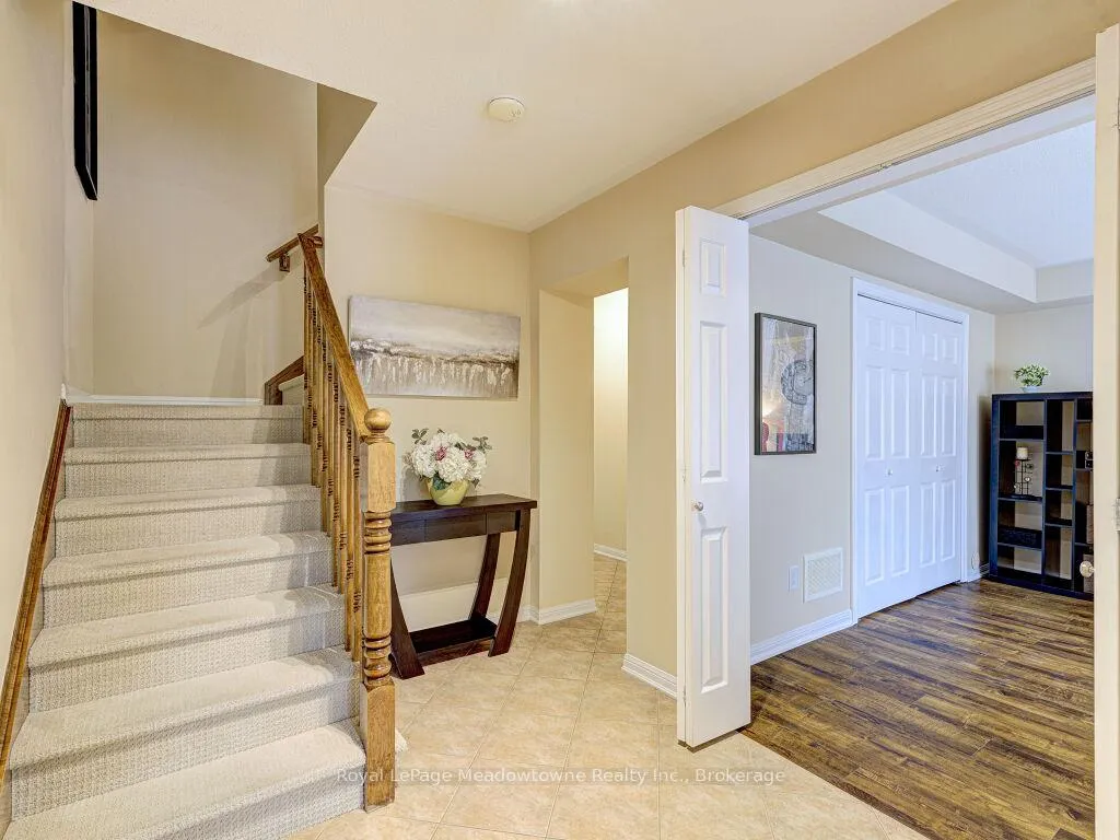 Photo 8 of 220 Magurn Gate, Milton, Harrison — HOMEH