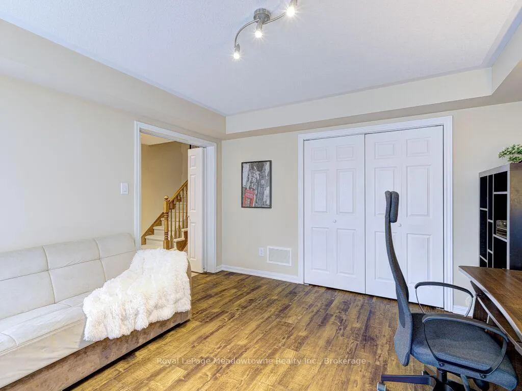 Photo 10 of 220 Magurn Gate, Milton, Harrison — HOMEH