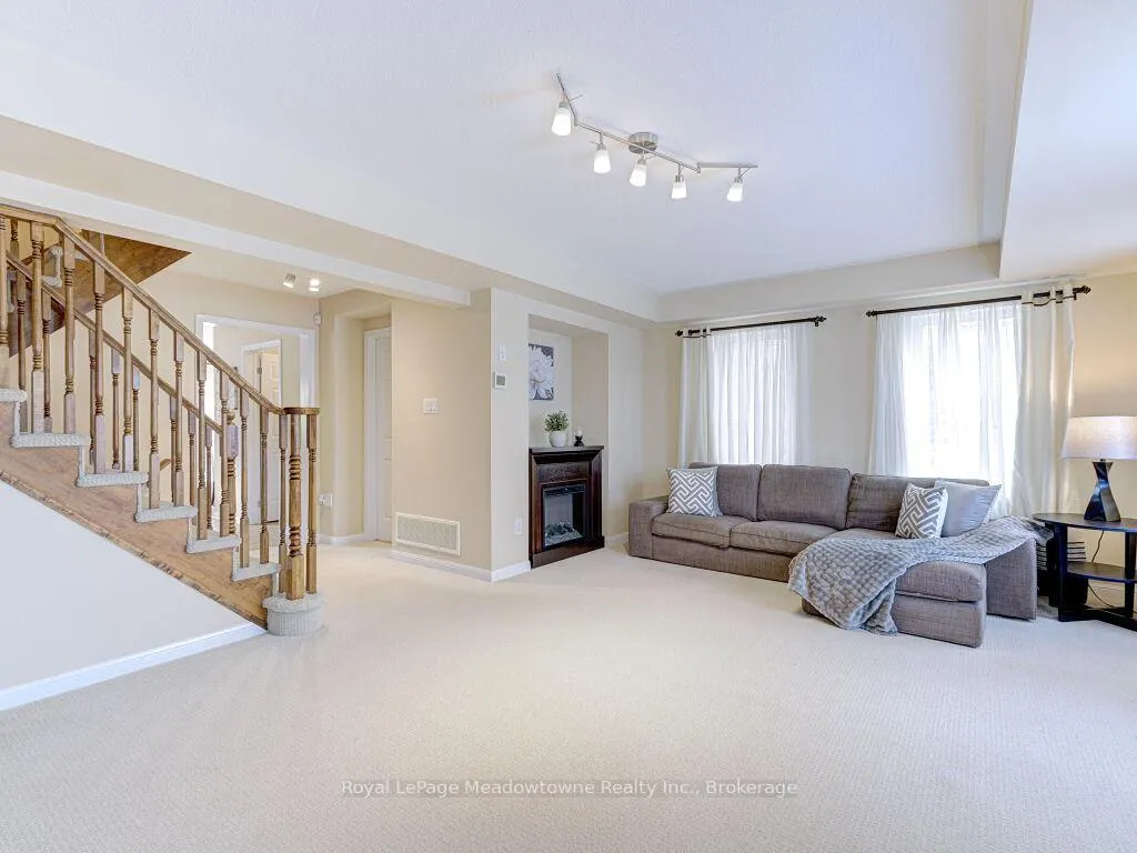 Photo 14 of 220 Magurn Gate, Milton, Harrison — HOMEH