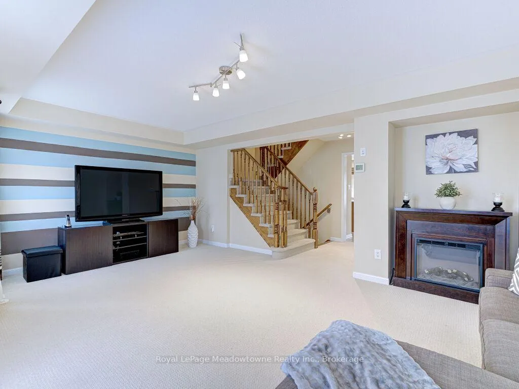 Photo 15 of 220 Magurn Gate, Milton, Harrison — HOMEH