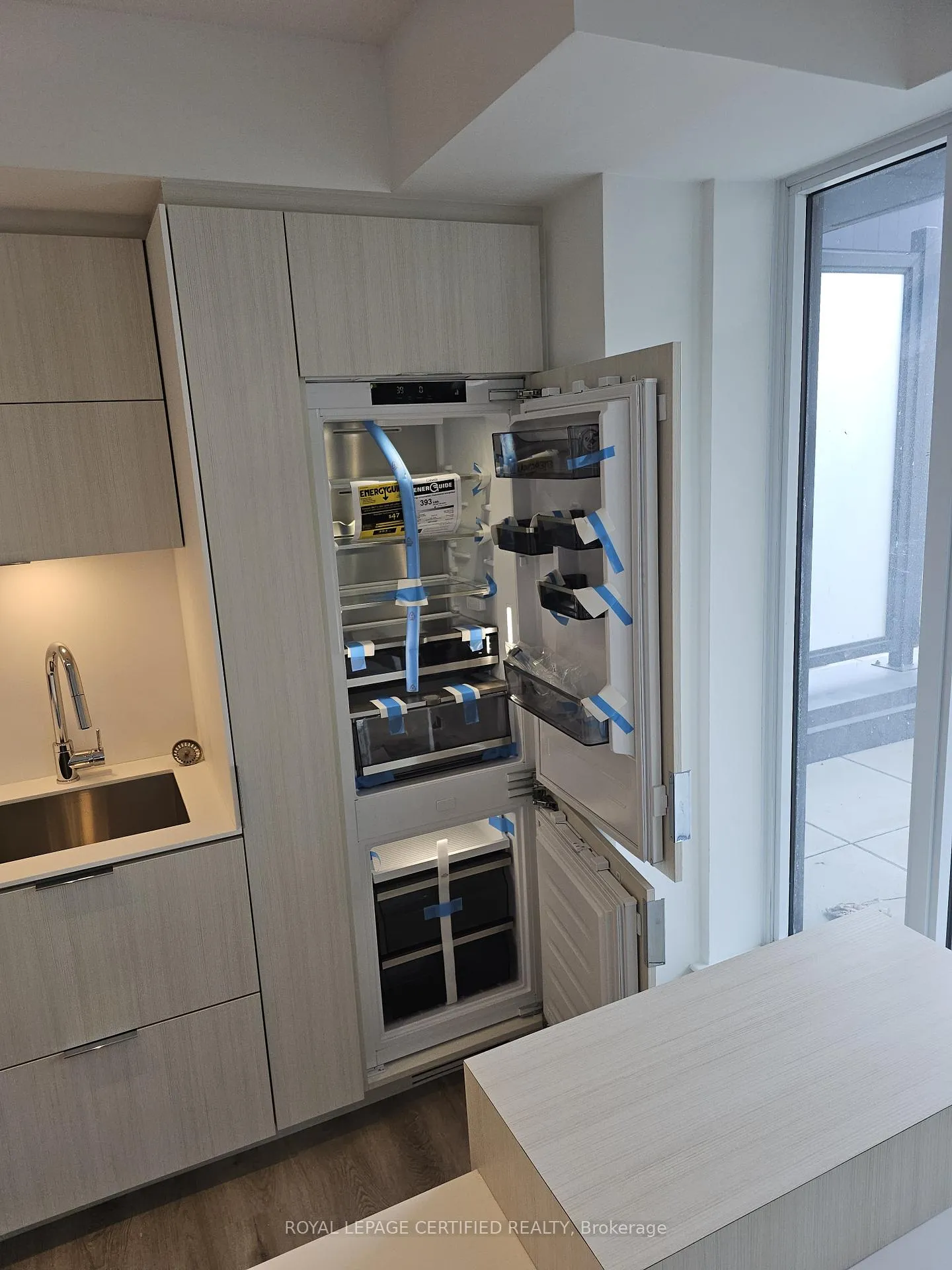 Photo 12 of Unit 202, 370 Martha Street E, Burlington, Brant — HOMEH