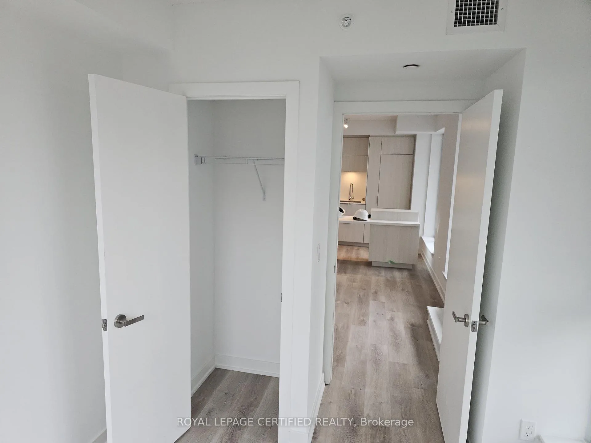 Photo 17 of Unit 202, 370 Martha Street E, Burlington, Brant — HOMEH