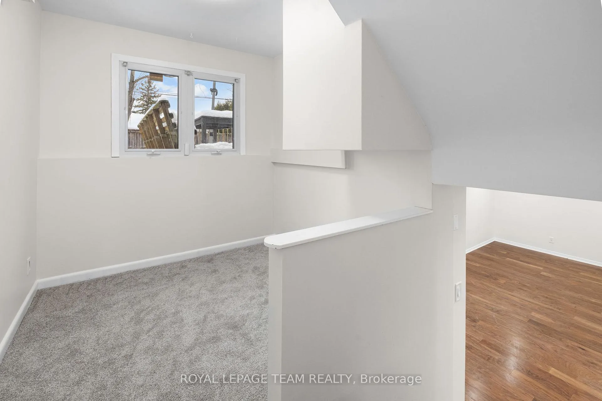 Photo 33 of 2358 Malone Crescent, Ottawa, Queensway Terrace South/Ridgeview — HOMEH