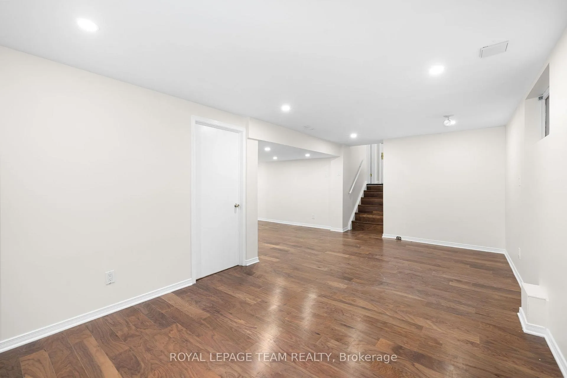 Photo 37 of 2358 Malone Crescent, Ottawa, Queensway Terrace South/Ridgeview — HOMEH