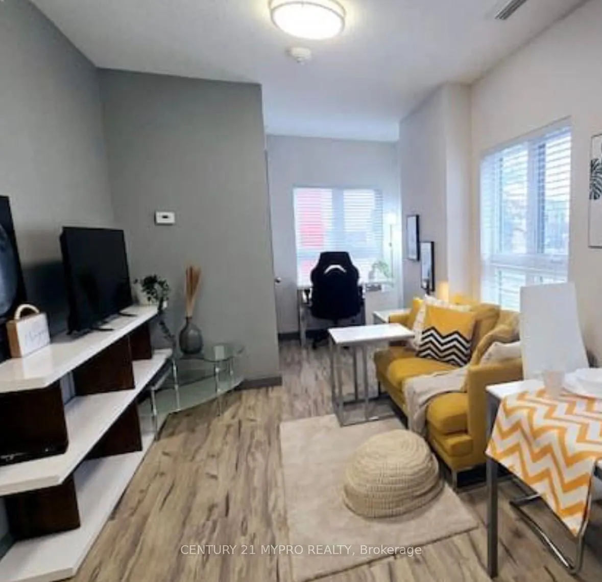 Photo 10 of Unit 163, 258A Sunview Street, Waterloo, Beechwood/University — HOMEH