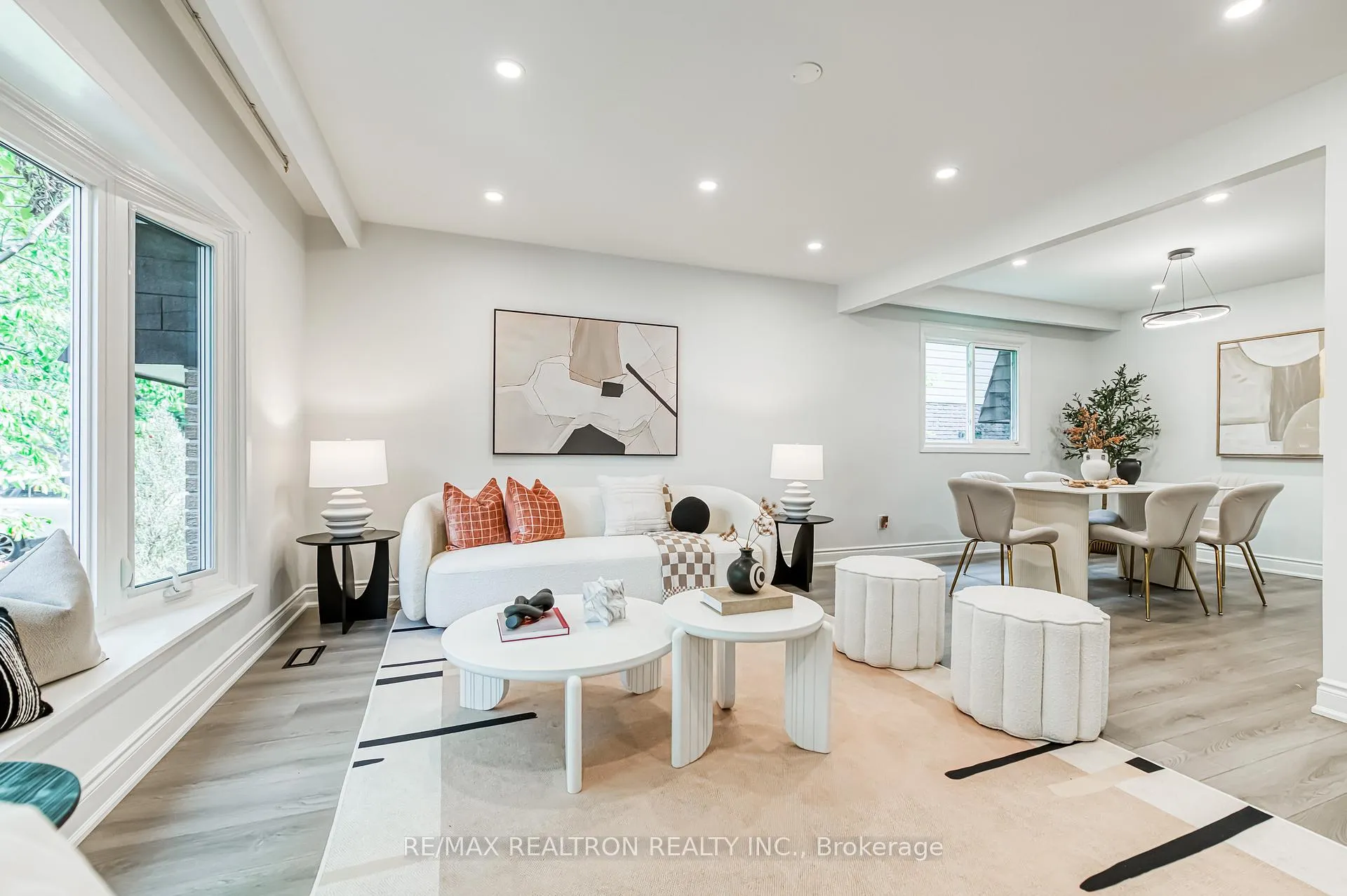 Photo 15 of 39 Ferrah Street, Markham, Unionville — HOMEH