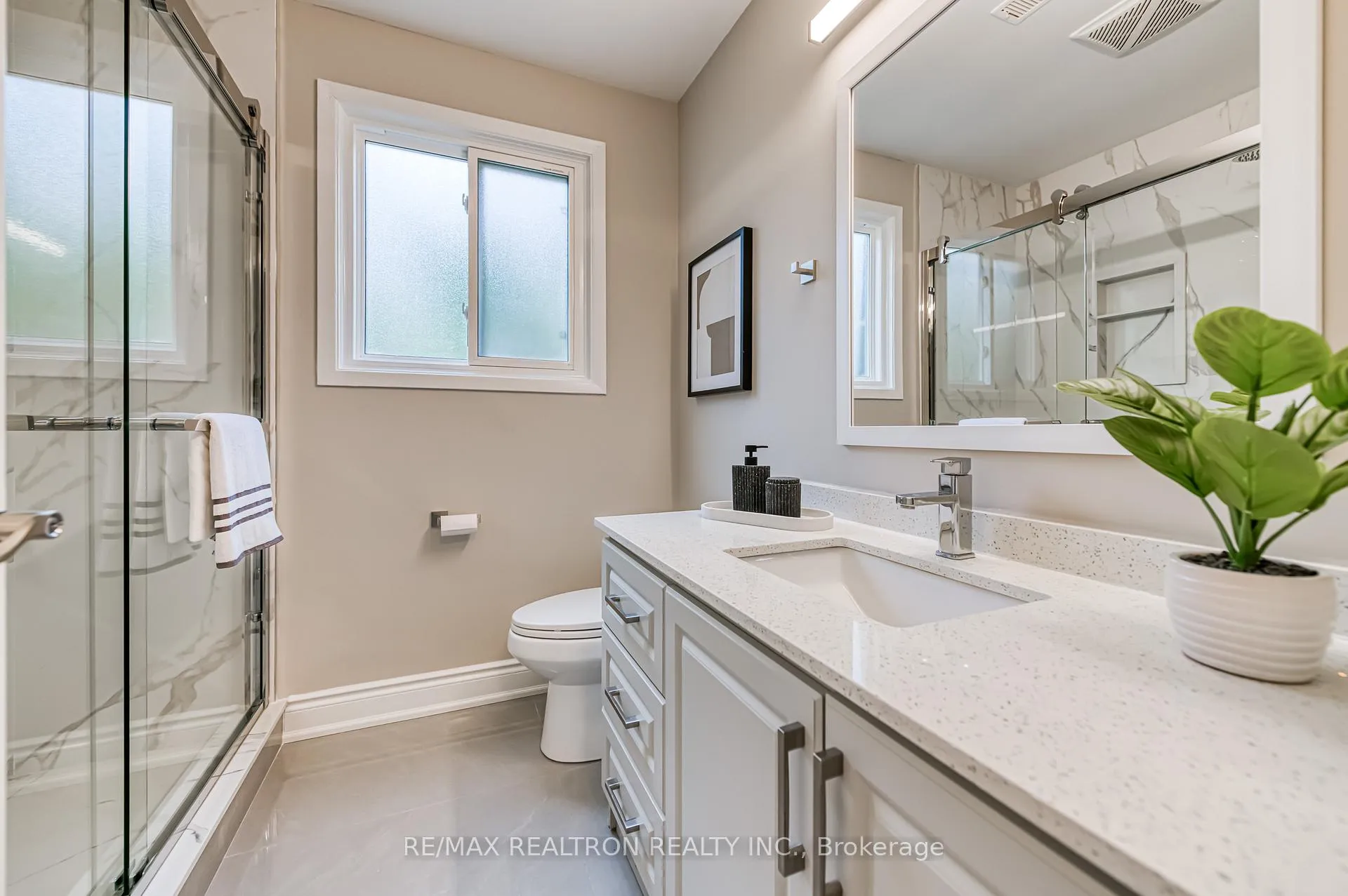 Photo 36 of 39 Ferrah Street, Markham, Unionville — HOMEH