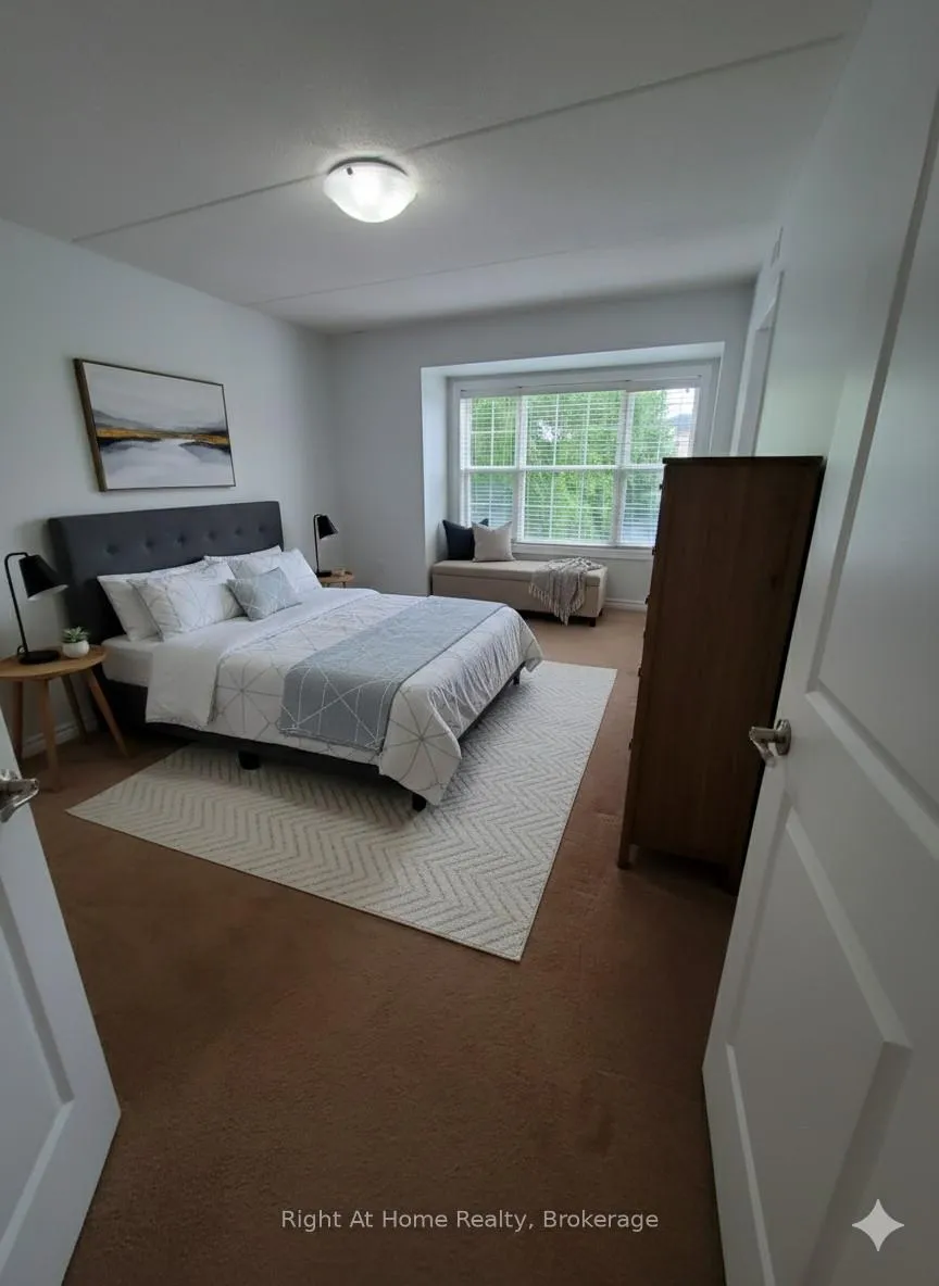 Photo 6 of Unit 202, 1487 Maple Avenue, Milton, Dempsey — HOMEH