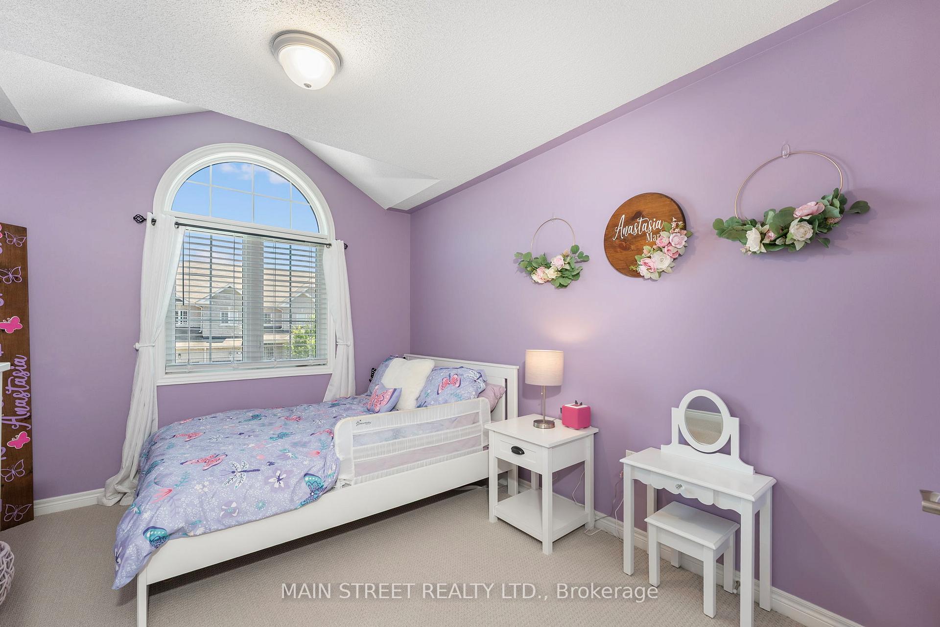 Photo 9 of 10 Prosser Crescent, Georgina, Sutton & Jackson's Point — HOMEH