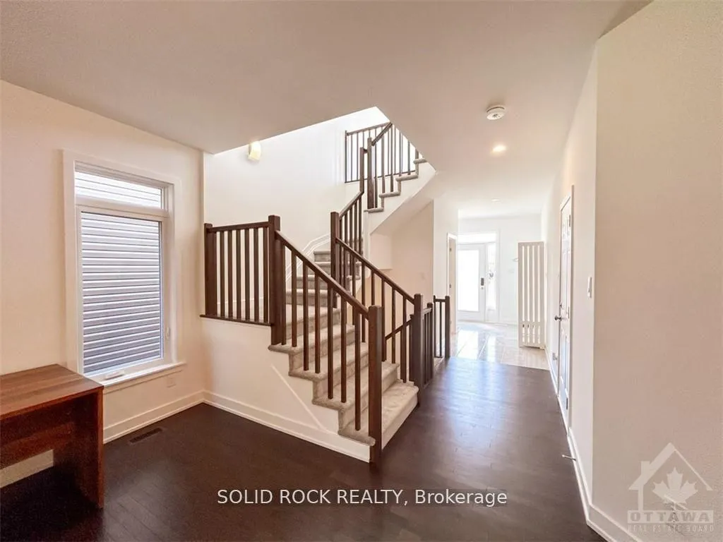 Photo 2 of 764 Ovation Grove, Ottawa, Leitrim — HOMEH