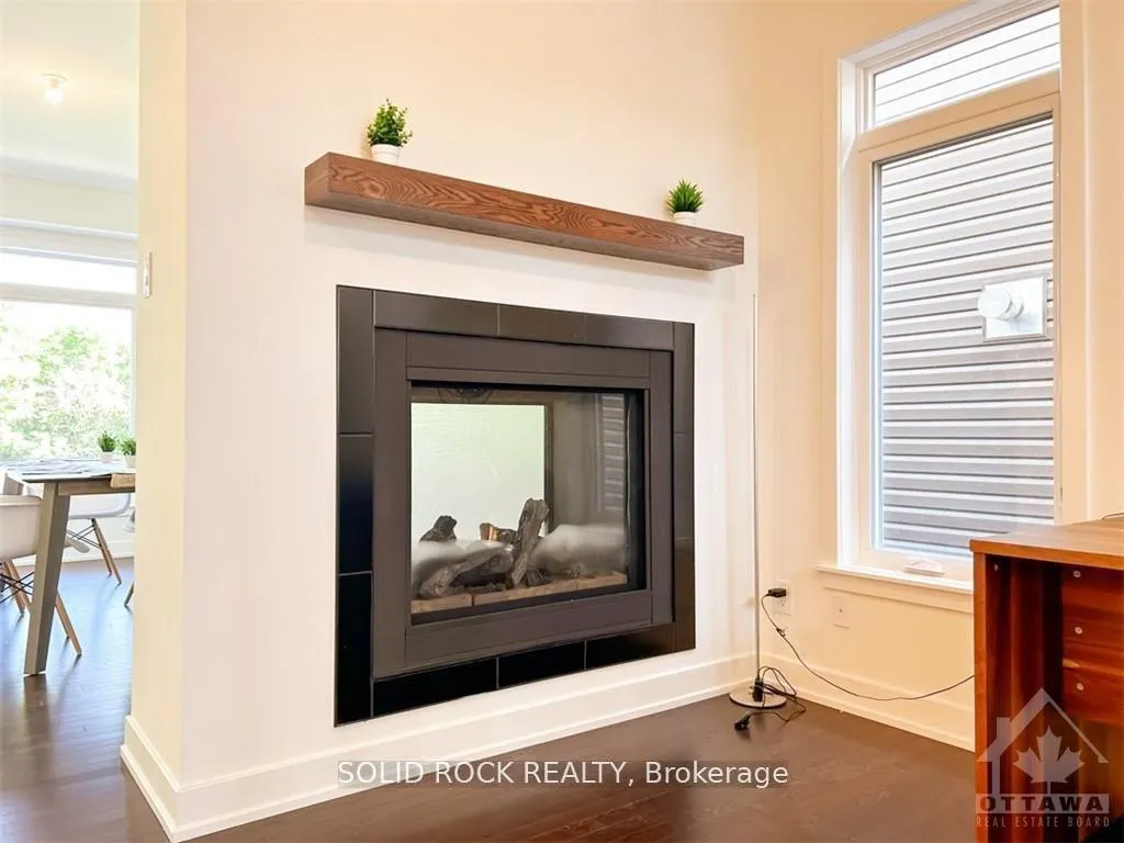 Photo 4 of 764 Ovation Grove, Ottawa, Leitrim — HOMEH