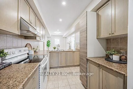 Photo 13 of 13 Ventura Lane, Ajax, Central — HOMEH