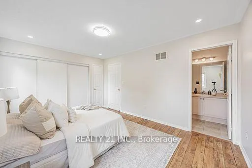 Photo 21 of 13 Ventura Lane, Ajax, Central — HOMEH