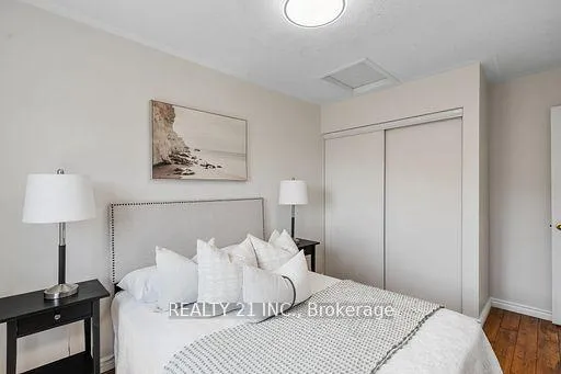 Photo 24 of 13 Ventura Lane, Ajax, Central — HOMEH