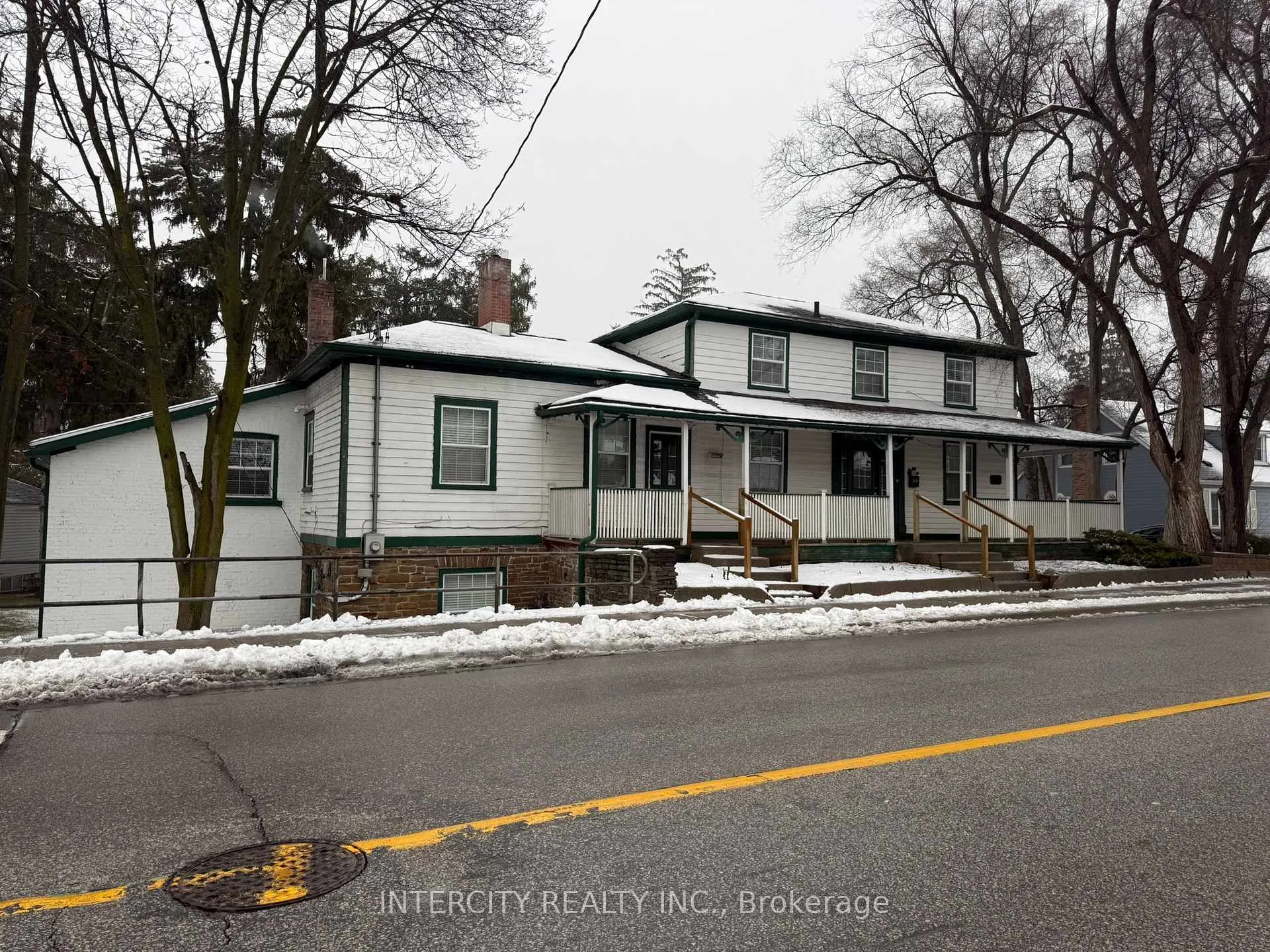Photo 12 of Unit Upper, 117 Clarence Street, Vaughan, West Woodbridge — HOMEH