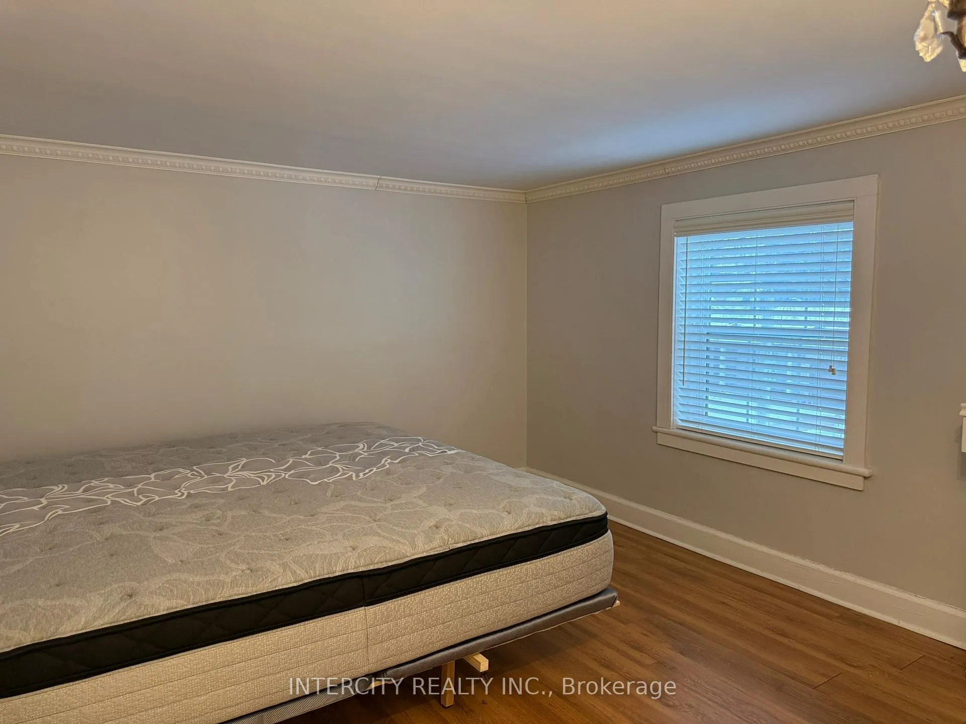 Photo 17 of Unit Upper, 117 Clarence Street, Vaughan, West Woodbridge — HOMEH