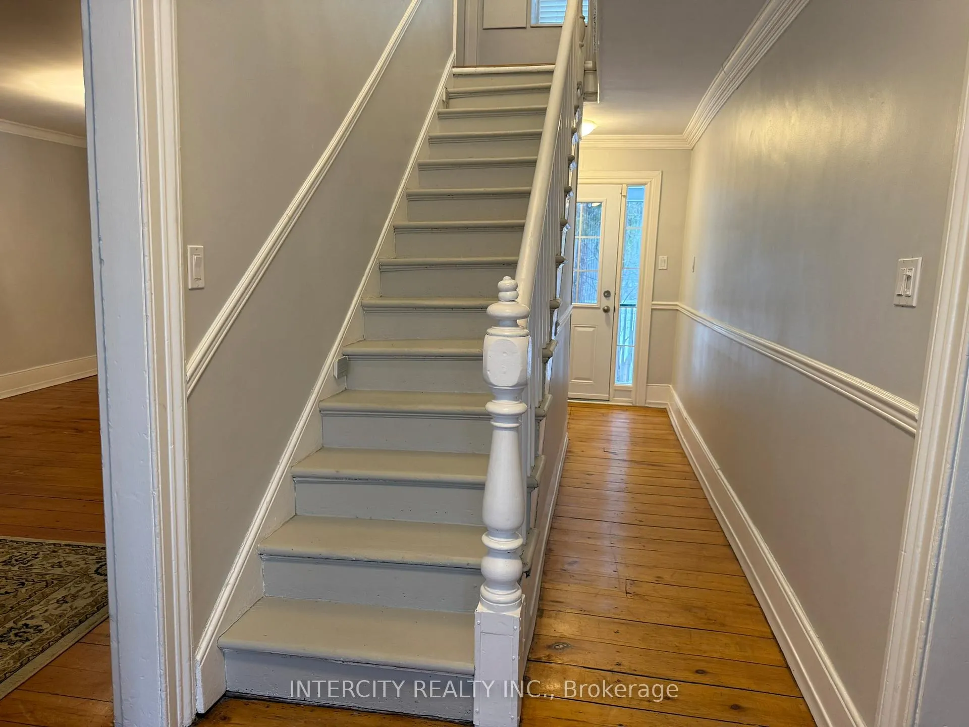 Photo 18 of Unit Upper, 117 Clarence Street, Vaughan, West Woodbridge — HOMEH