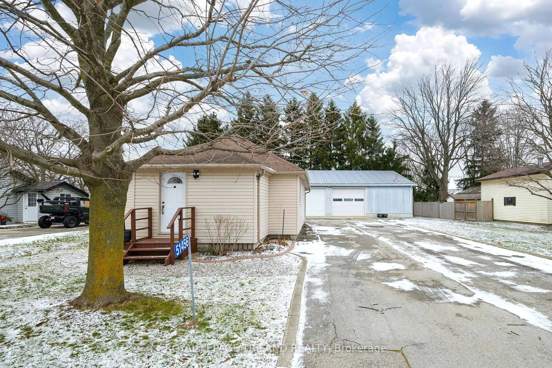 Photo 2 of 51456 Pressey Line, Malahide, Springfield — HOMEH