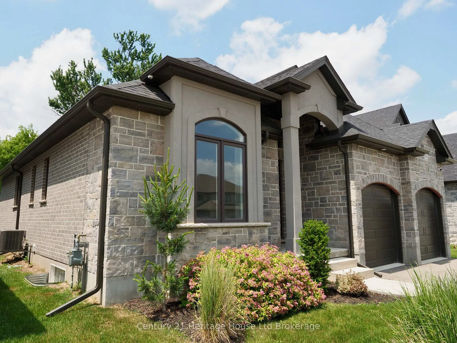 Front of 114 Beech Boulevard