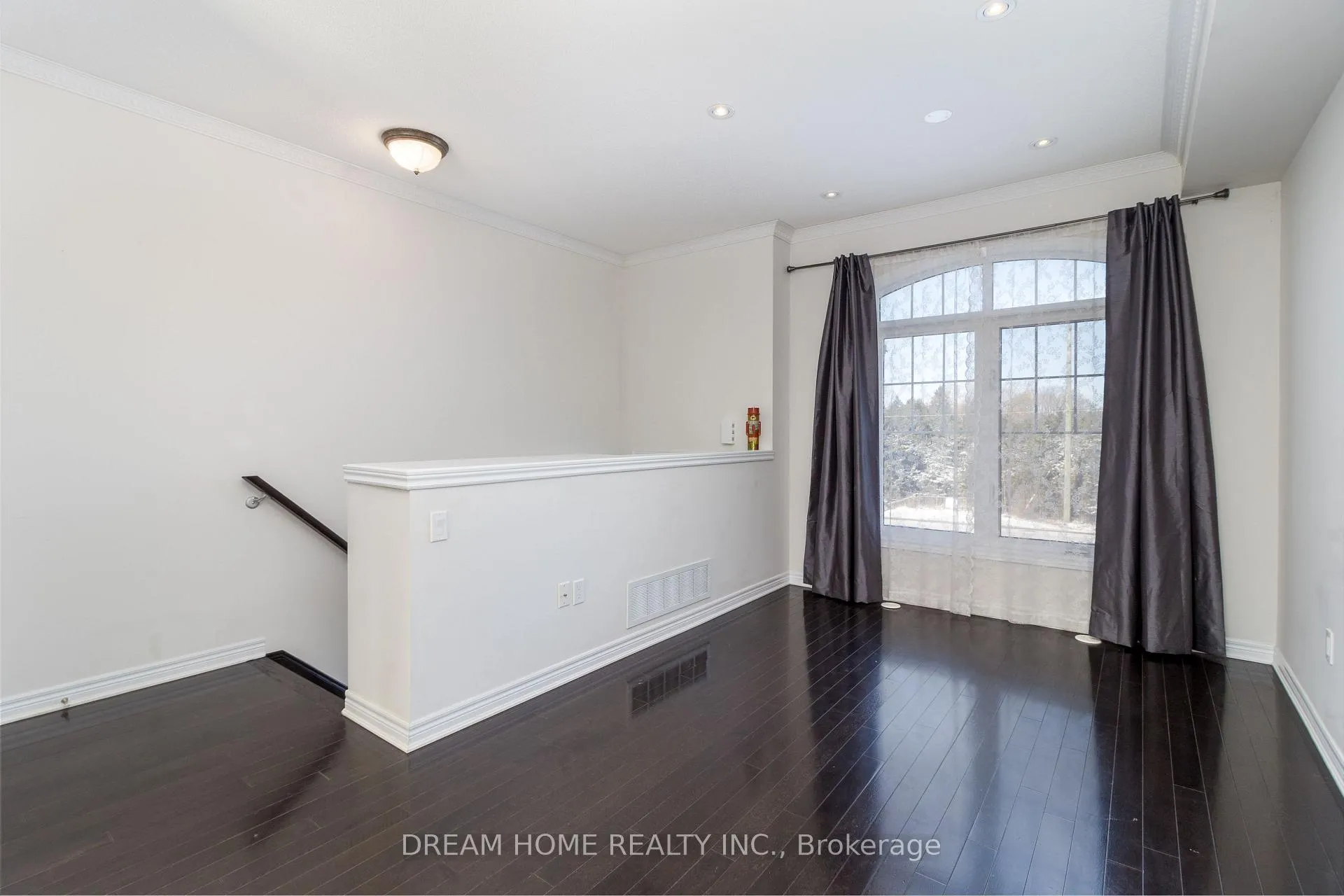 Photo 5 of 31 Dundas Way, Markham, Greensborough — HOMEH