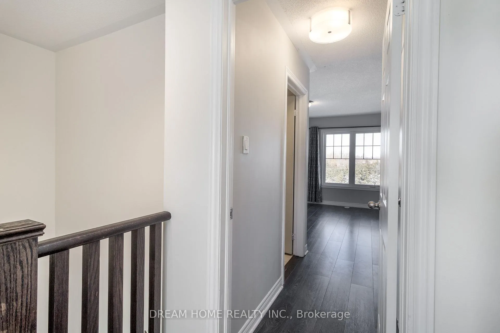Photo 11 of 31 Dundas Way, Markham, Greensborough — HOMEH