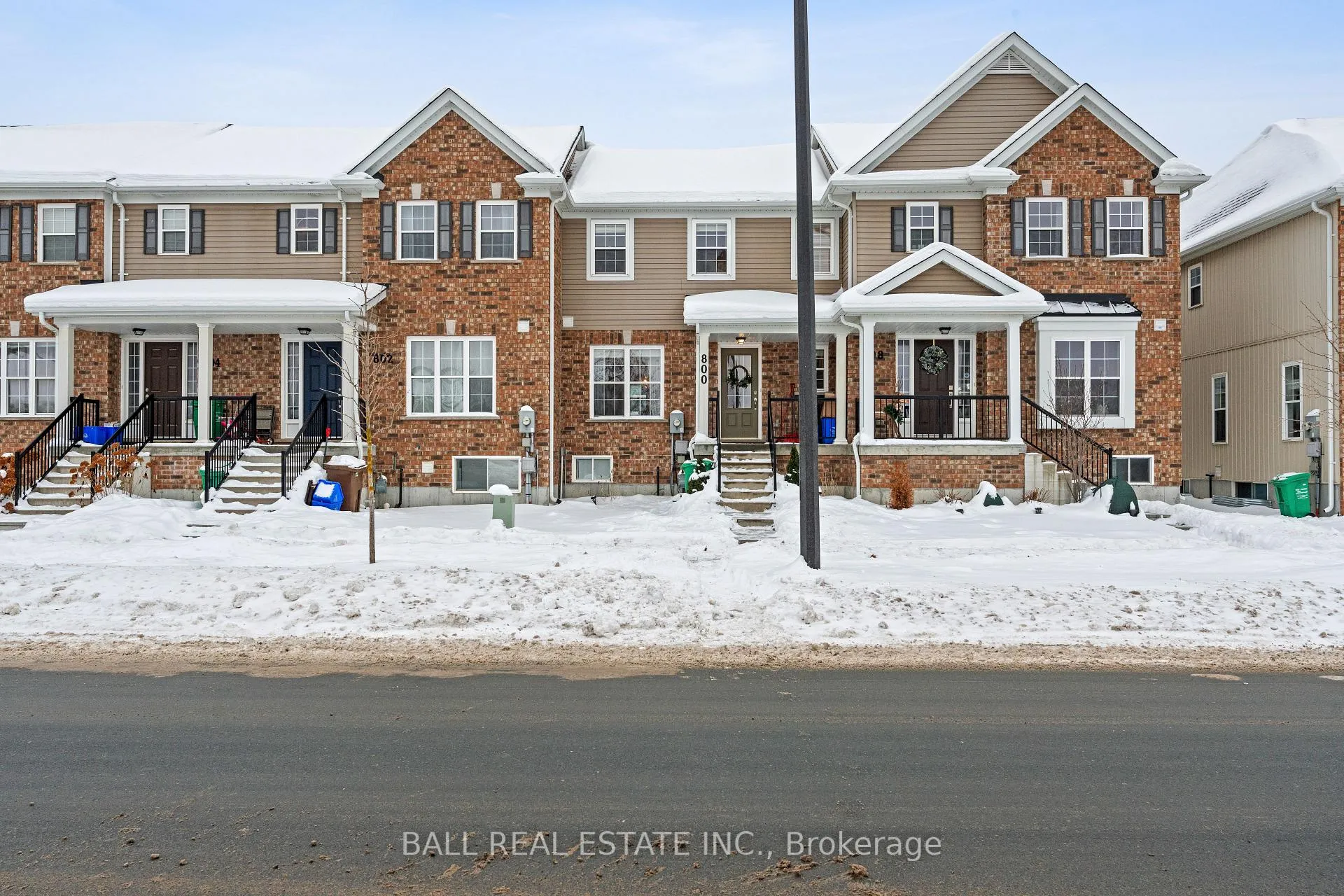 Photo 39 of 800 Broadway Boulevard, Peterborough, Northcrest Ward 5 — HOMEH