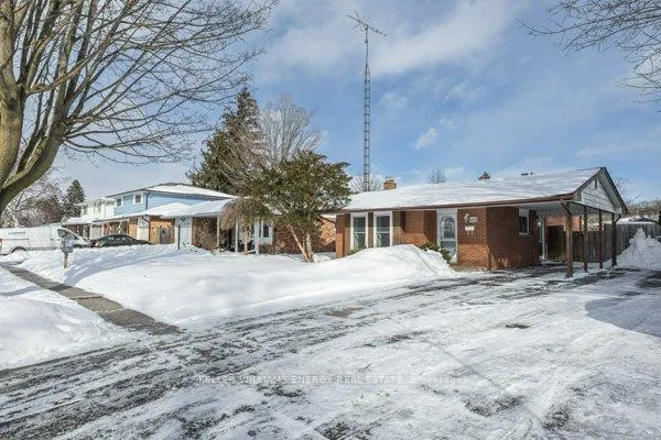 Photo 1 of 469 Waverly Street N, Oshawa, McLaughlin — HOMEH