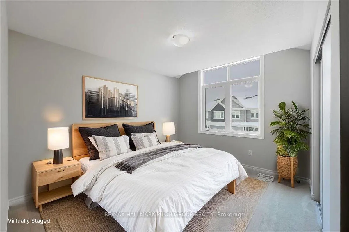 Photo 10 of 504 Loury Row, Ottawa, Chapel Hill South - Orleans Village — HOMEH
