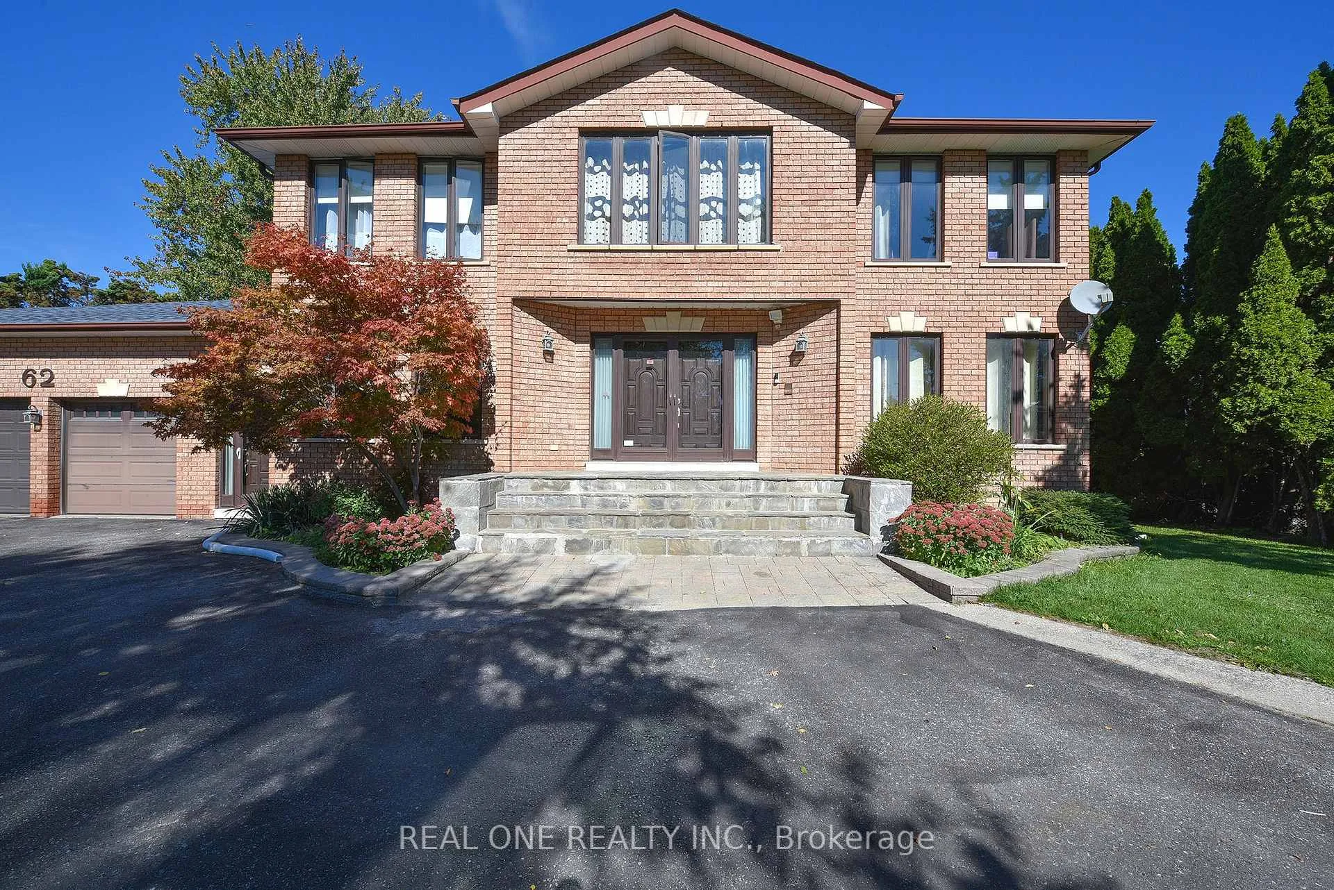 Photo 5 of 62 Lee Avenue, Markham, Milliken Mills East — HOMEH
